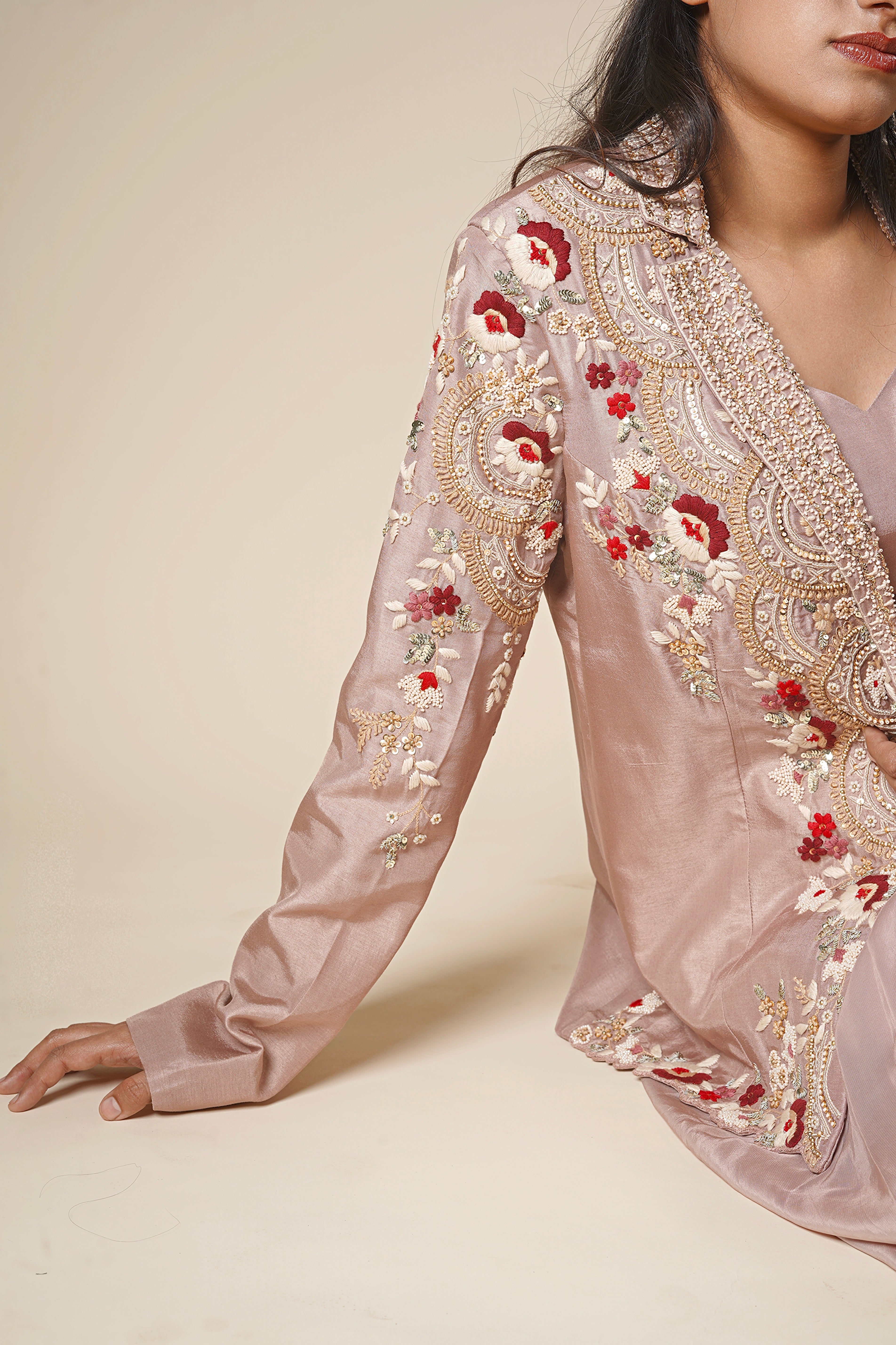Shehzaadi ivory luxe