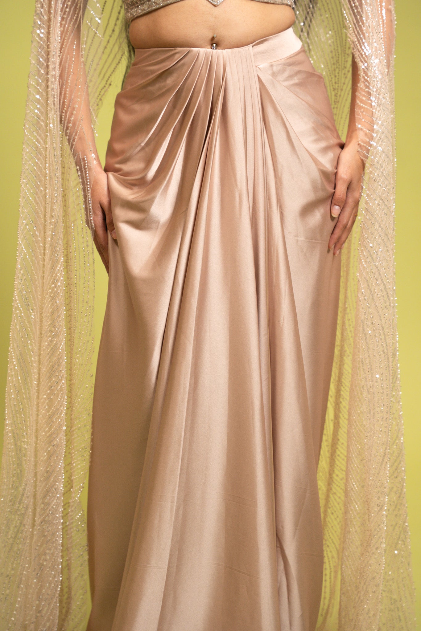 SEQUINCE DRAPE SKIRT